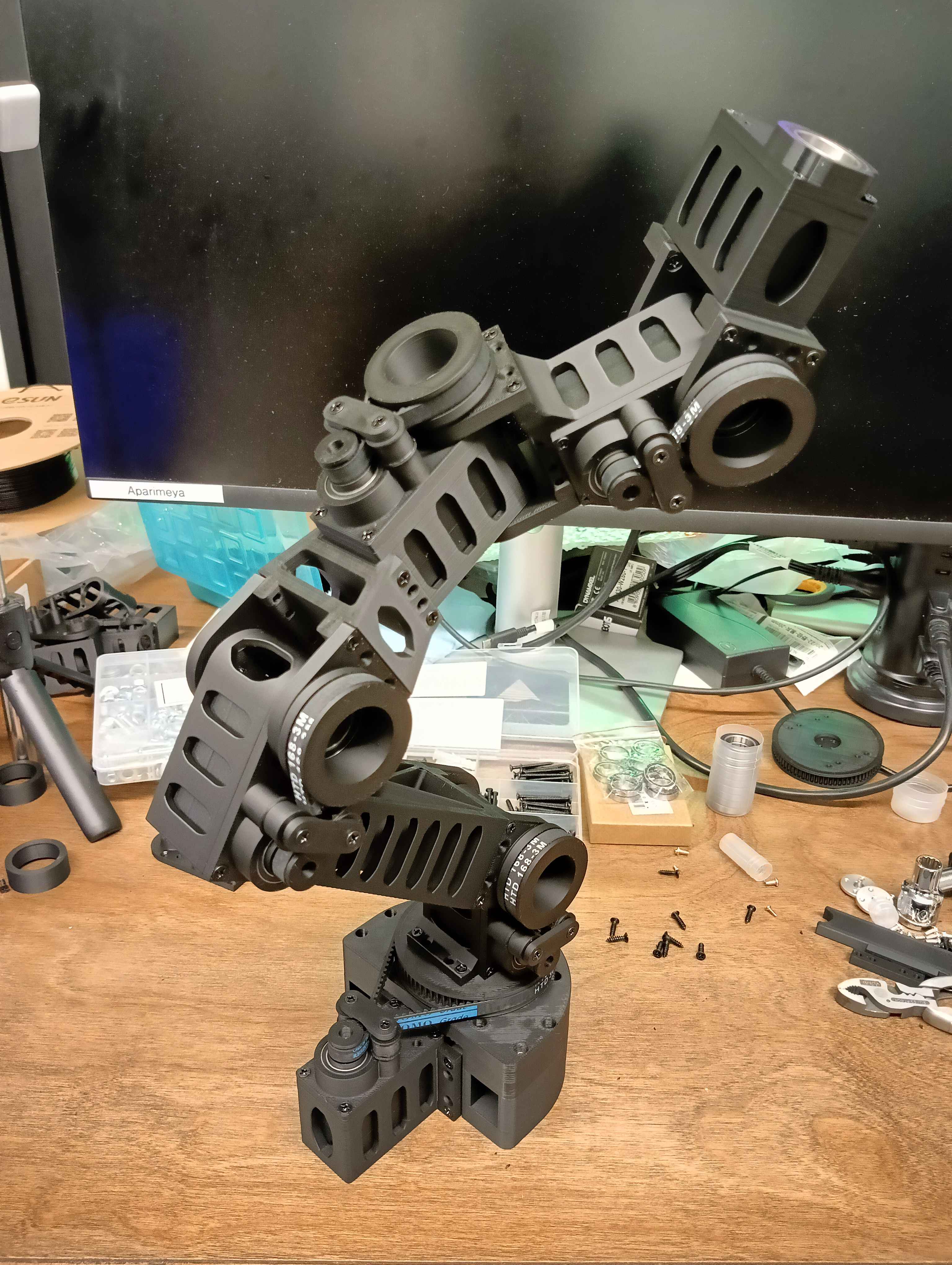 Students working with 3D printer
